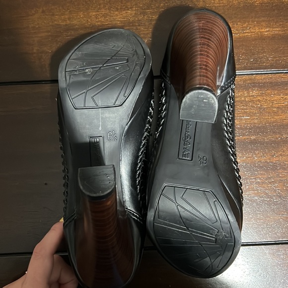 Black Open Toe Heels - Picture 4 of 5